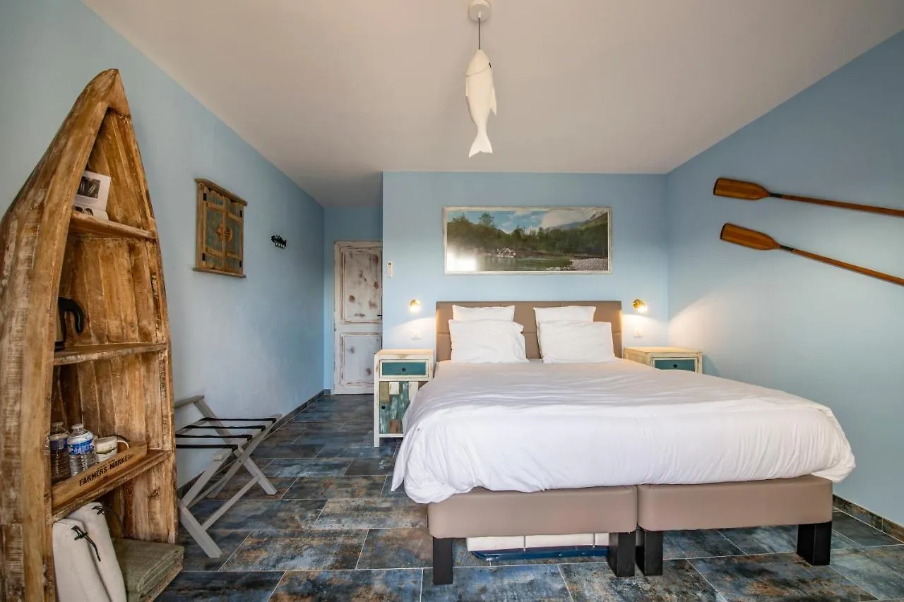 Mas Seraphin L'Isle-sur-la-Sorgue Guest house