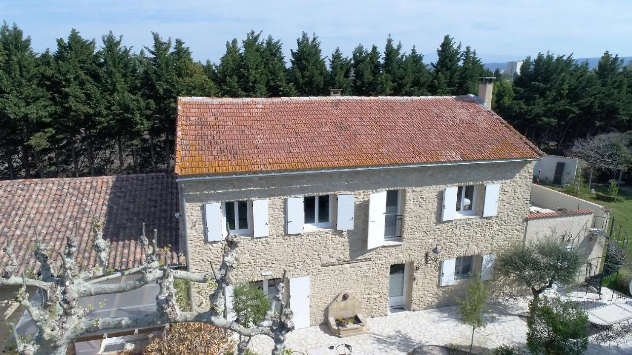 Mas Seraphin L'Isle-sur-la-Sorgue 3*,